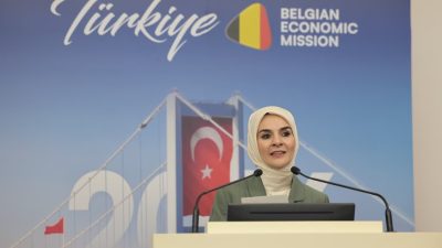 Aile ve Sosyal Hizmetler Bakanımız Mahinur Özdemir Göktaş, "Dünyanın farklı