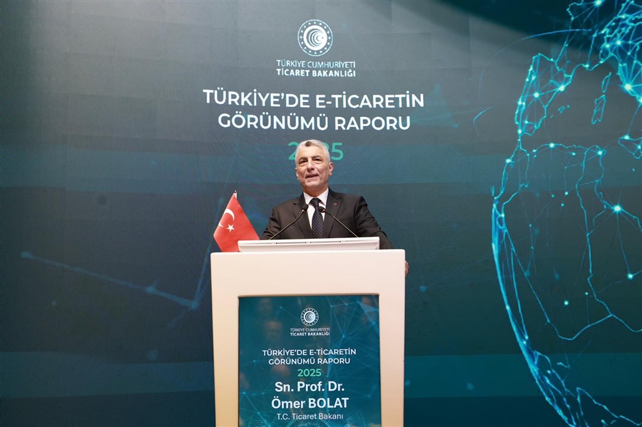 Ticaret Bakanı Ömer Bolat, Türkiye'de e-ticaret hacminin 2025'te yıllık bazda