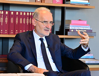 İstanbul Ticaret Odası Başkanı Şekib Avdagiç, iş dünyasının makina, elektrik-elektronik,