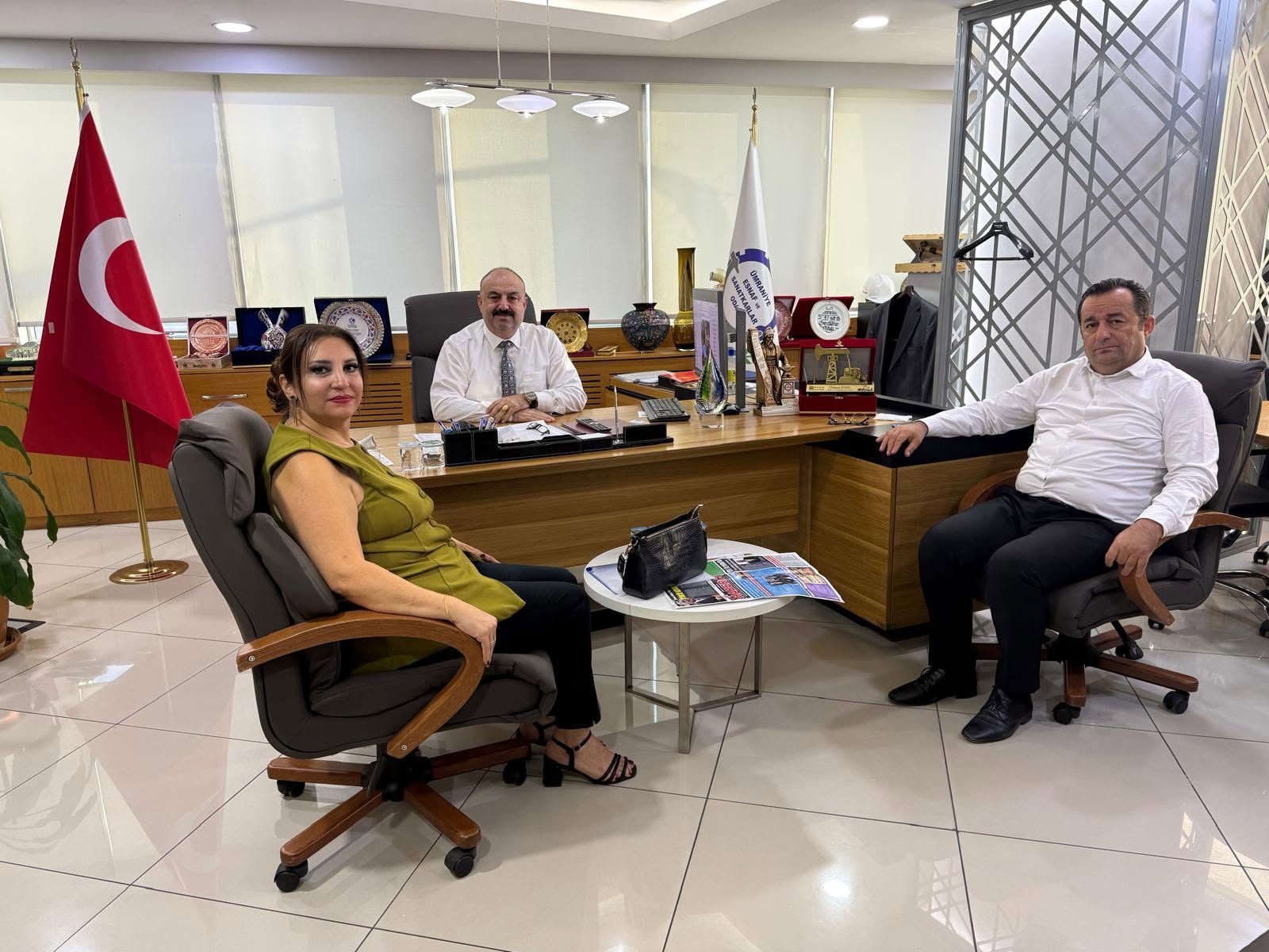 Tüm Emlak Danışmanları Birliği Genel Başkanı Sayın Hakan Akçam ve