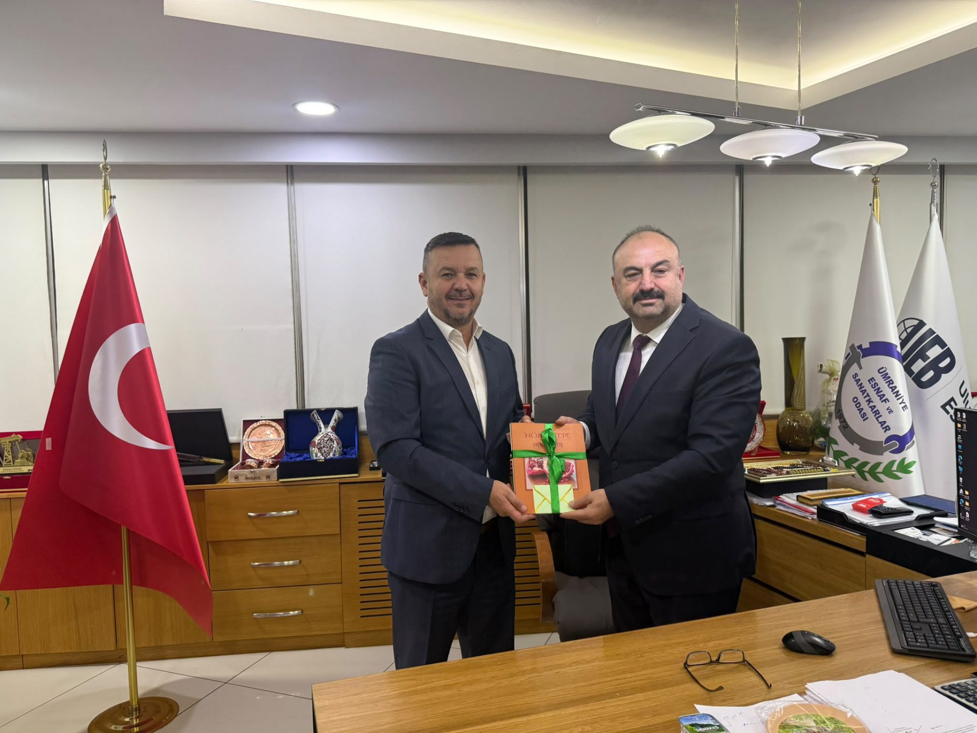 Uluslararası Esnaf Birliği (UEB) Kurucu Genel Başkanı Sayın Mehmet Özdil,